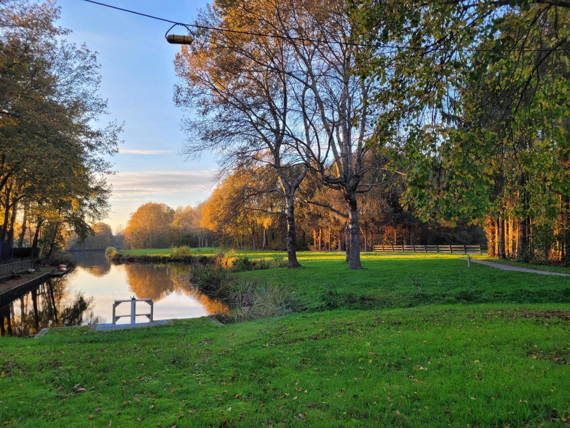Guesthouse Het Gouden Eiland Veendam Esterno foto